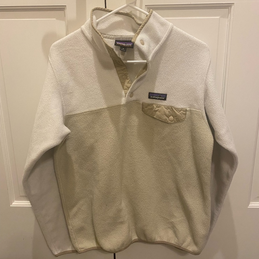 Patagonia pull over sweater ❤️